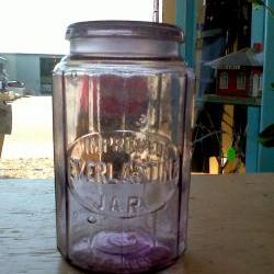 Vintage Amethyst Improved Everlasting Mason Jar With Lid